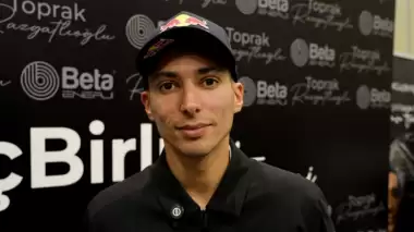 Toprak Razgatlıoğlu: "2027'de bir şampiyonluk daha görebiliriz"