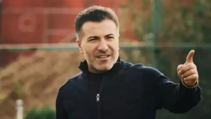 Vanspor FK'da Başkan Erol Temel güven tazeledi