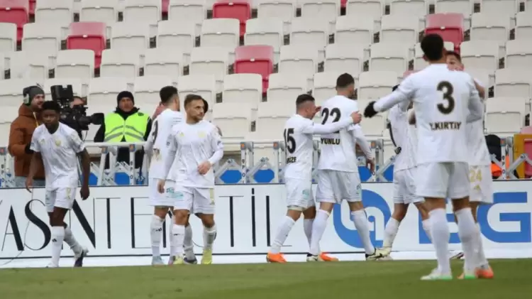 Sivasspor - Erzurumspor FK: 0-2 (Maç sonucu-yazılı özet)