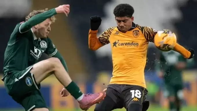 Hull City, FA Cup'ta penaltılarla üst tura yükseldi