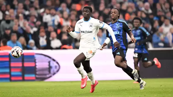 Roma rotayı Marsilya’ya çevirdi, 18 yaşındaki golcü gündemde!