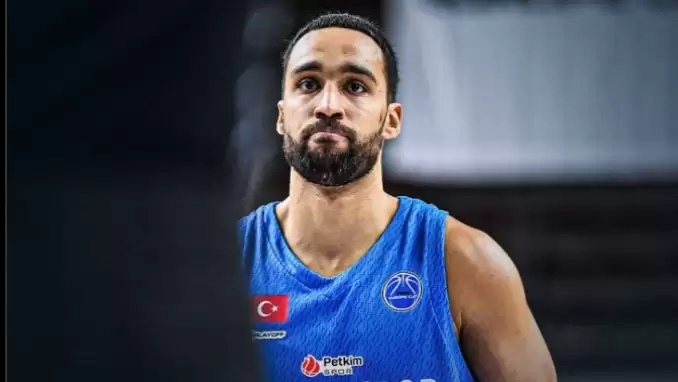 Aliağa Petkim, Yunanistan'da rahat kazandı