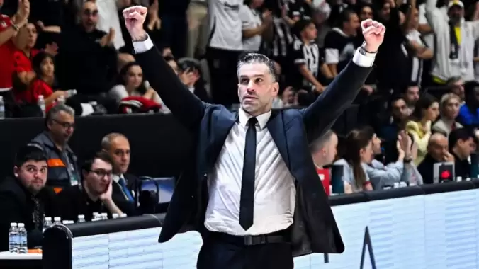 Dusan Alimpijevic Beşiktaş ile 100'ü aştı!
