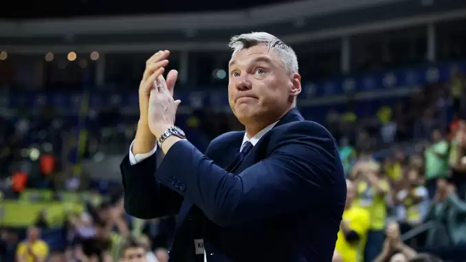 Sarunas Jasikevicius'a Ataşehir'de sevgi seli! Özel pankart...