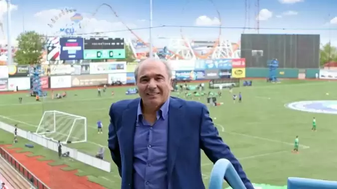 Serie A kulübü Fiorentina'ya acı haber! Başkan hayatını kaybetti