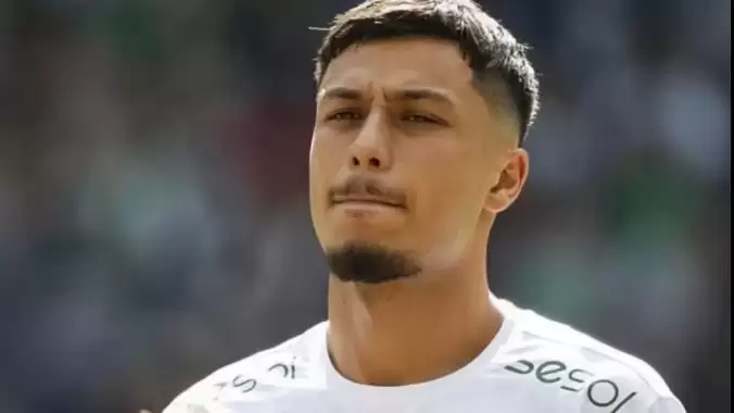 İsveç'te yetişmişti! Süper Lig'den Vanspor'a transfer oldu