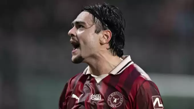 Trabzonspor'un transfer listesindeydi: Aral Şimşir'den ayrılık açıklaması!