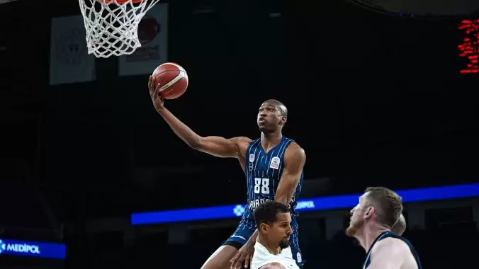 Anadolu Efes'te kötü gidişat sürüyor