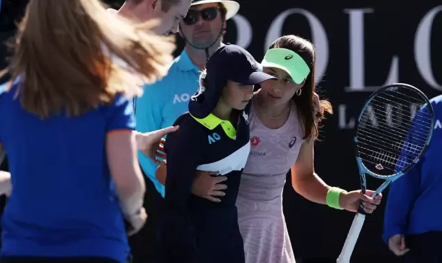 VİDEO | Zeynep Sönmez'den alkış alan hareket!