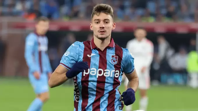 Trabzonspor'da Ernest Muçi alev aldı! Bu sezon...