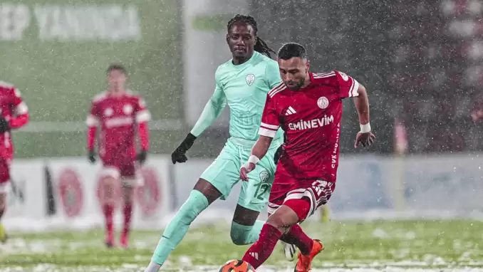 Ümraniyespor'dan gol yağmuru! Serik bozguna uğradı...