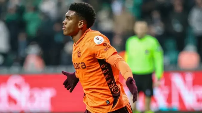 Felipe Augusto deplasman seviyor