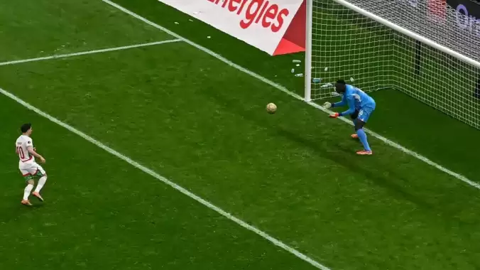 Final sona erdi, kriz başladı! Fas soyunma odasında yaşananlar ortaya çıktı