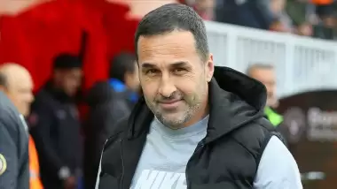 Yalçın Koşukavak: "Hakem ikinci yarıda bizi orta sahayı geçirmedi"