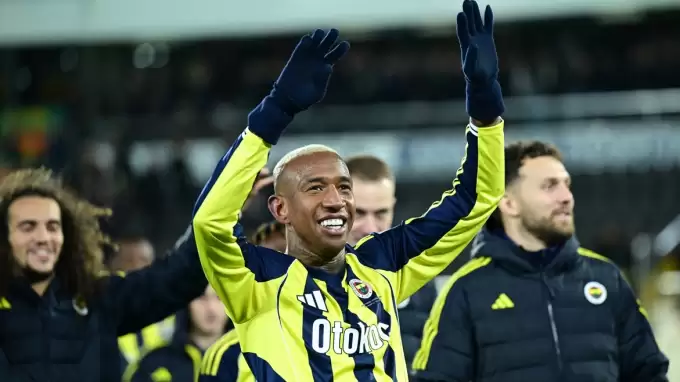 Fenerbahçe'de Talisca kalıyor! İşte sözleşme süresi ve yıllık ücreti...