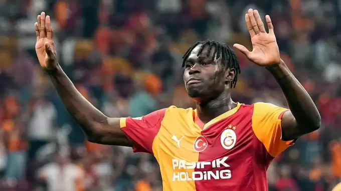 Galatasaray'dan Singo hakkındaki "Kronik sakat" iddialarına yanıt 