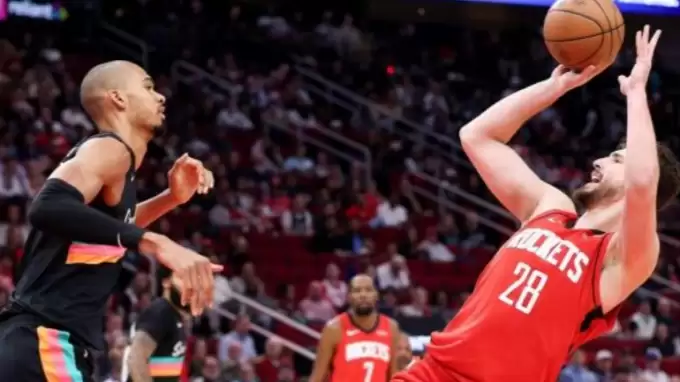 Alperen, Wembanyama karşısında şov yaptı! Triple double'ı bir asistle kaçırdı