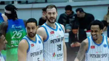Aliağa Petkimspor, Dinamo Sassari'yi devirdi! 4'te 4...