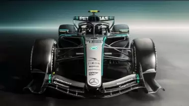Mercedes-AMG Petronas, yeni aracını tanıttı!