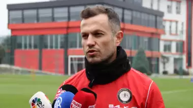 Gürbulak: "Açıkçası deplasmanlarda da kazanamıyoruz onu da kırmak istiyoruz"