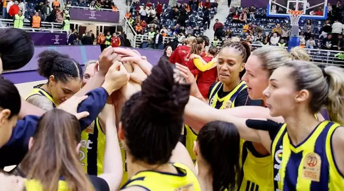 Fenerbahçe, BOTAŞ'ı farklı geçti