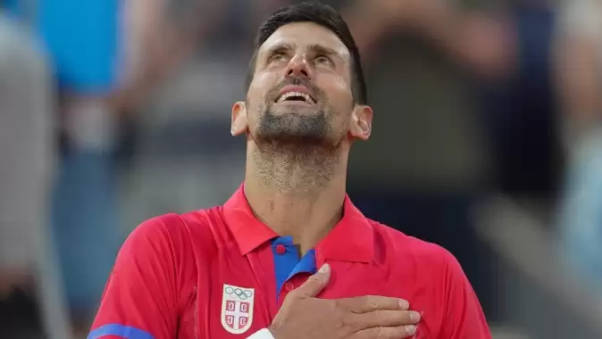 Rakibi çekildi, Djokovic çeyrek finale yükseldi