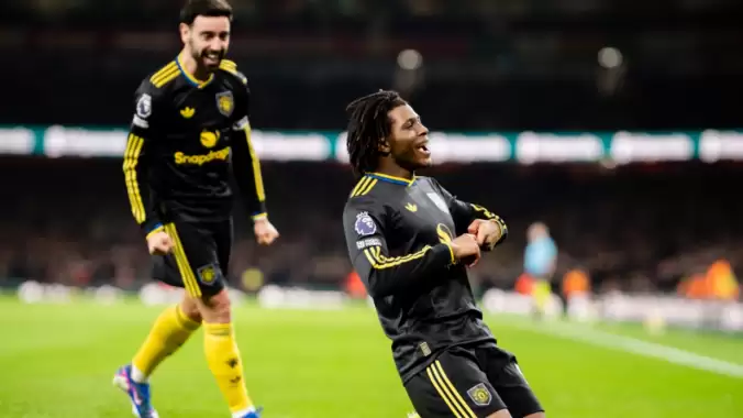 Manchester United'dan lider Arsenal'e ağır darbe!