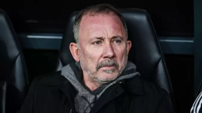 Sergen Yalçın ayrılığı veto etti!