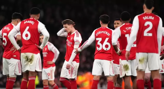 Premier Lig'de hem Arsenal hem fark eriyor