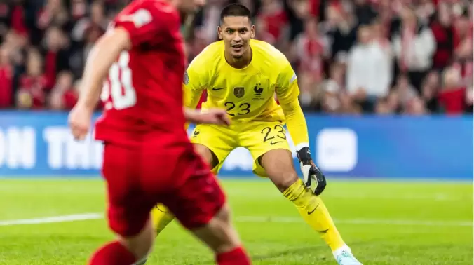 Beşiktaş için flaş kaleci iddiası! Londra ekibinde forma giyiyor...