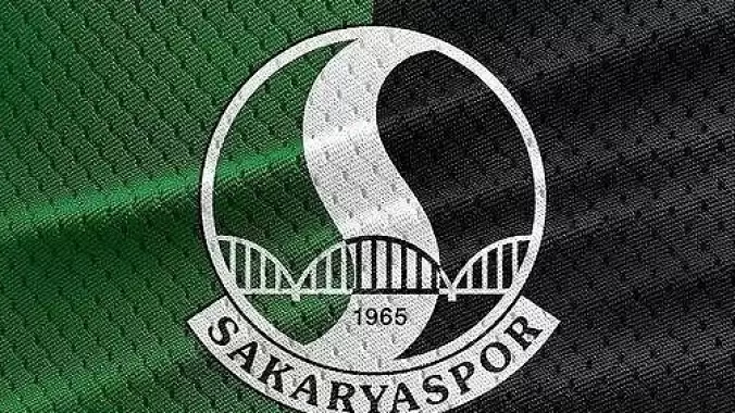 Sakaryaspor'a Süper Lig'den sağ bek transferi! Resmi açıklama geldi