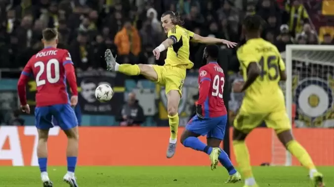 Rumen basınından FCSB - Fenerbahçe maçı manşetleri!