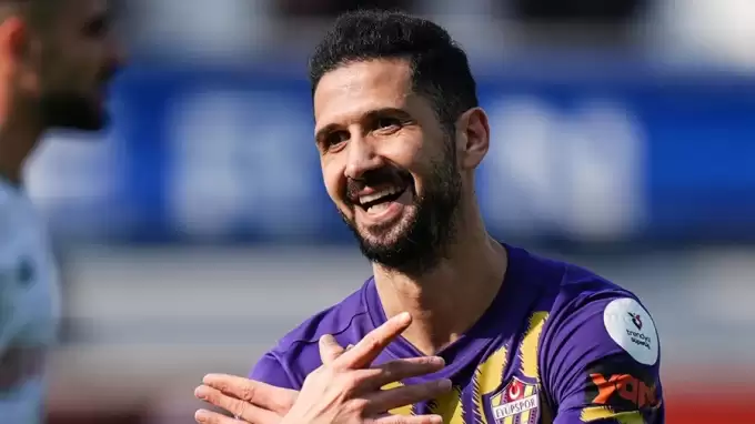 Süper Lig ekibi, Emre Akbaba için harekete geçti!