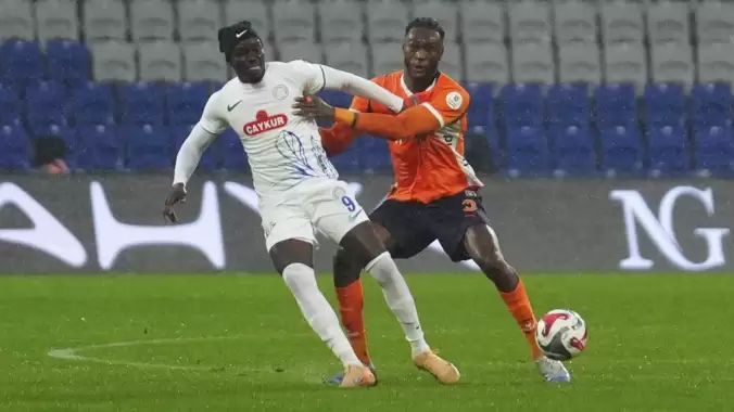 Başakşehir ile Rizespor karşı karşıya geldi! 4 gol çıktı...