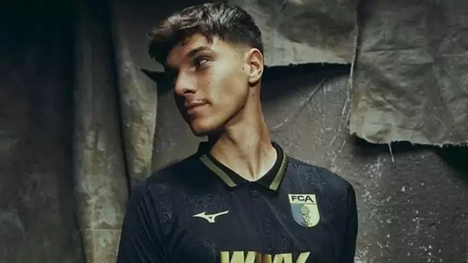 Beşiktaş'ta gözler Mert Kömür'de! Teklif gitti...