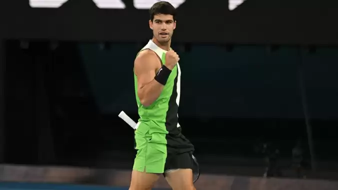 Djokovic'i deviren Alcaraz, Avustralya Açık'ta şampiyon oldu! 87 yıllık rekoru kırdı...