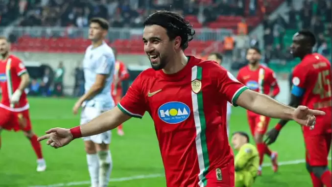 Amed evinde Demirspor'u 7 farklı geçti