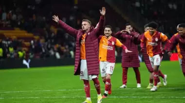 Noa Lang, Mauro Icardi ve Victor Osimhen'den üçlü