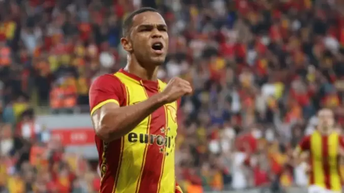 Romulo'dan sonra Göztepe'nin bir forveti daha Fransız devinin listesinde!