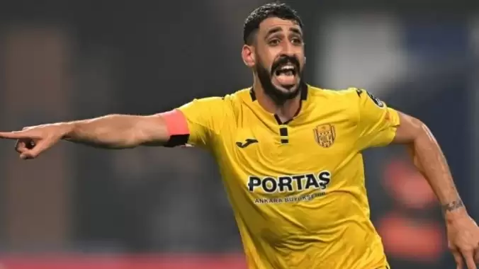 Tolga Ciğerci'den flaş imza! 3. Lig'e transfer oldu