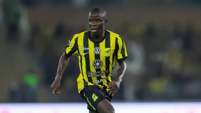 Fenerbahçe, N'Golo Kante'nin geliş saatini duyurdu!