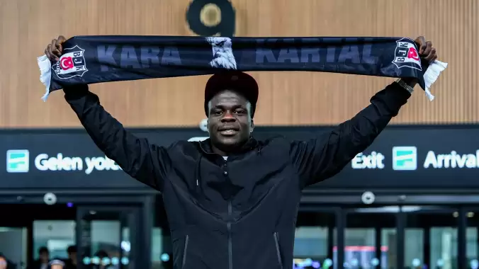 Junior Olaitan, Beşiktaş'ın ilk Beninli futbolcusu oldu