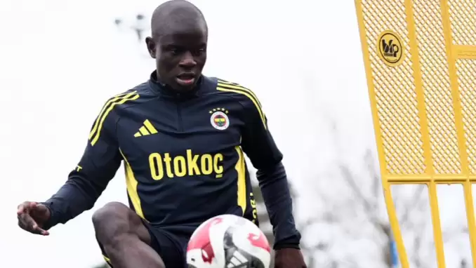 Fenerbahçe'de yeni transfer N'Golo Kante ilk antrenmanına çıktı