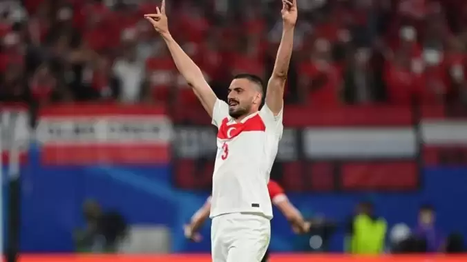 Merih Demiral, Ülkücü gençler için yazı kaleme aldı