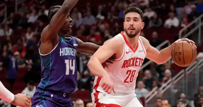 Alperen sezonun en düşük skorunda kaldı, Rockets evinde kaybetti