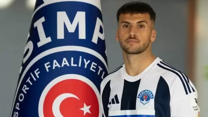 Süper Lig ekibinden transferin son günü 3 imza birden!