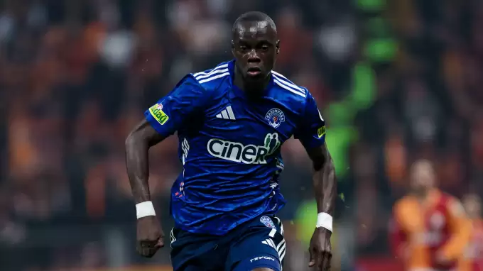 Kasımpaşa'da ayrılık! Mamadou Fall kiralandı