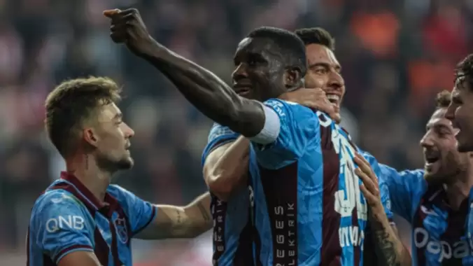 Paul Onuachu hem kendini hem de Trabzonspor'u zirveye taşıdı!