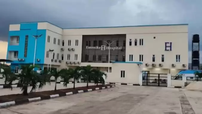 Emmanuel Emenike'den hastane hamlesi!