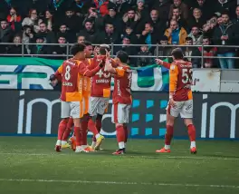 Galatasaray'da 2 değişiklik